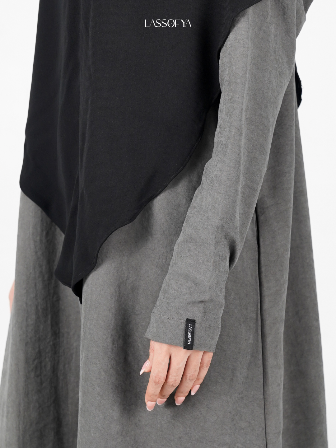 [NEW] Jawhara Slim Dress - Charcoal