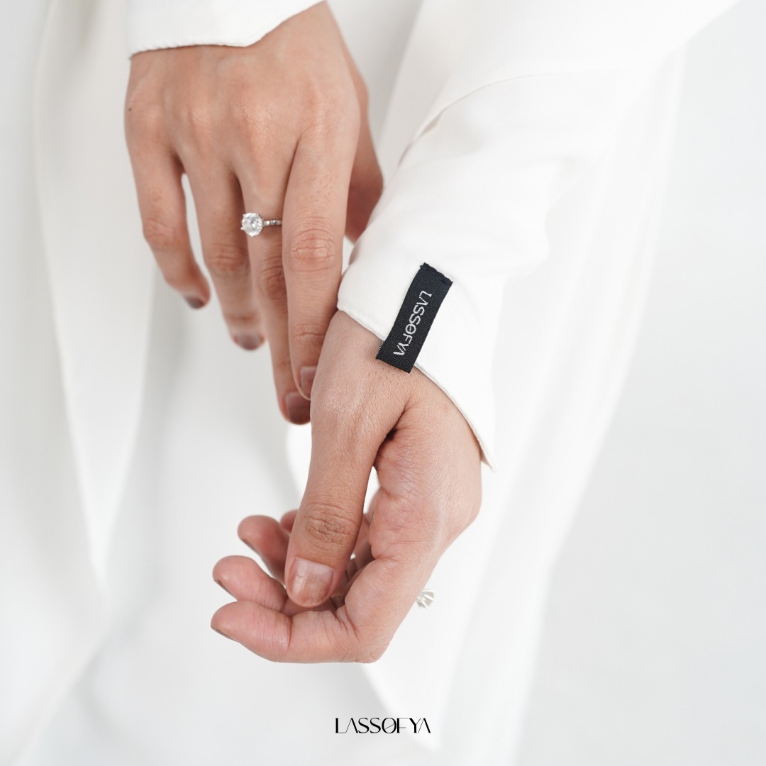Noora Series - White
