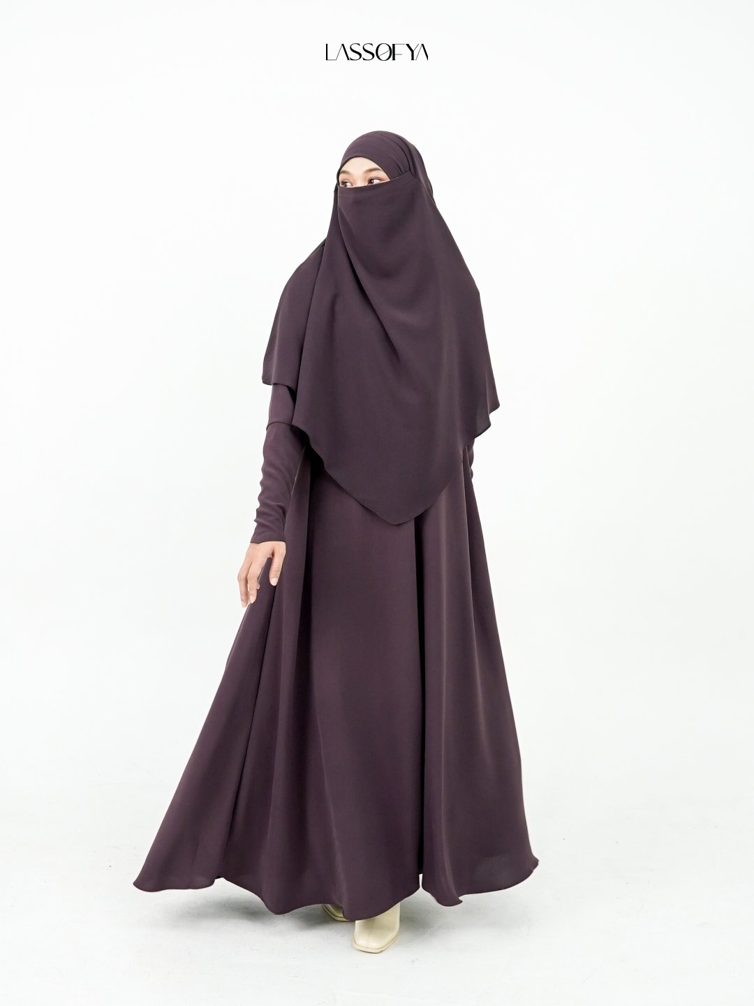 Noora Series - Deep Mahogany
