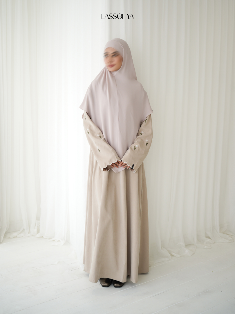 [NEW LAUNCH] Sevella Dress - Soft Latte