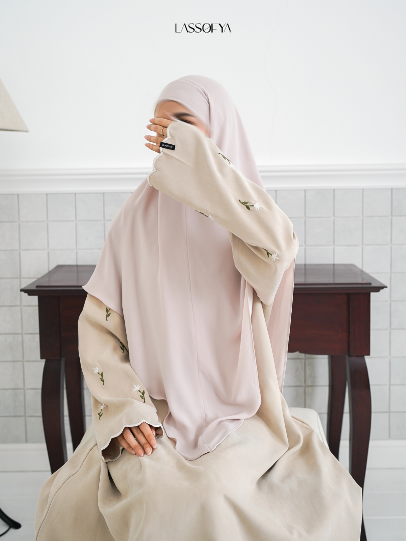 [NEW LAUNCH] Sevella Dress - Soft Latte