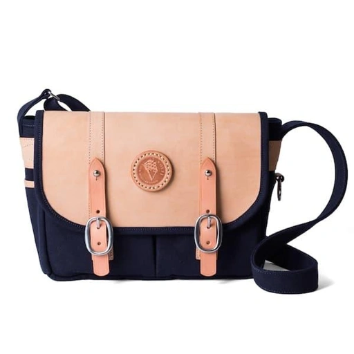 Image of VOYEJ Atlas Bag Natural - Tas Kulit Kanvas Pria