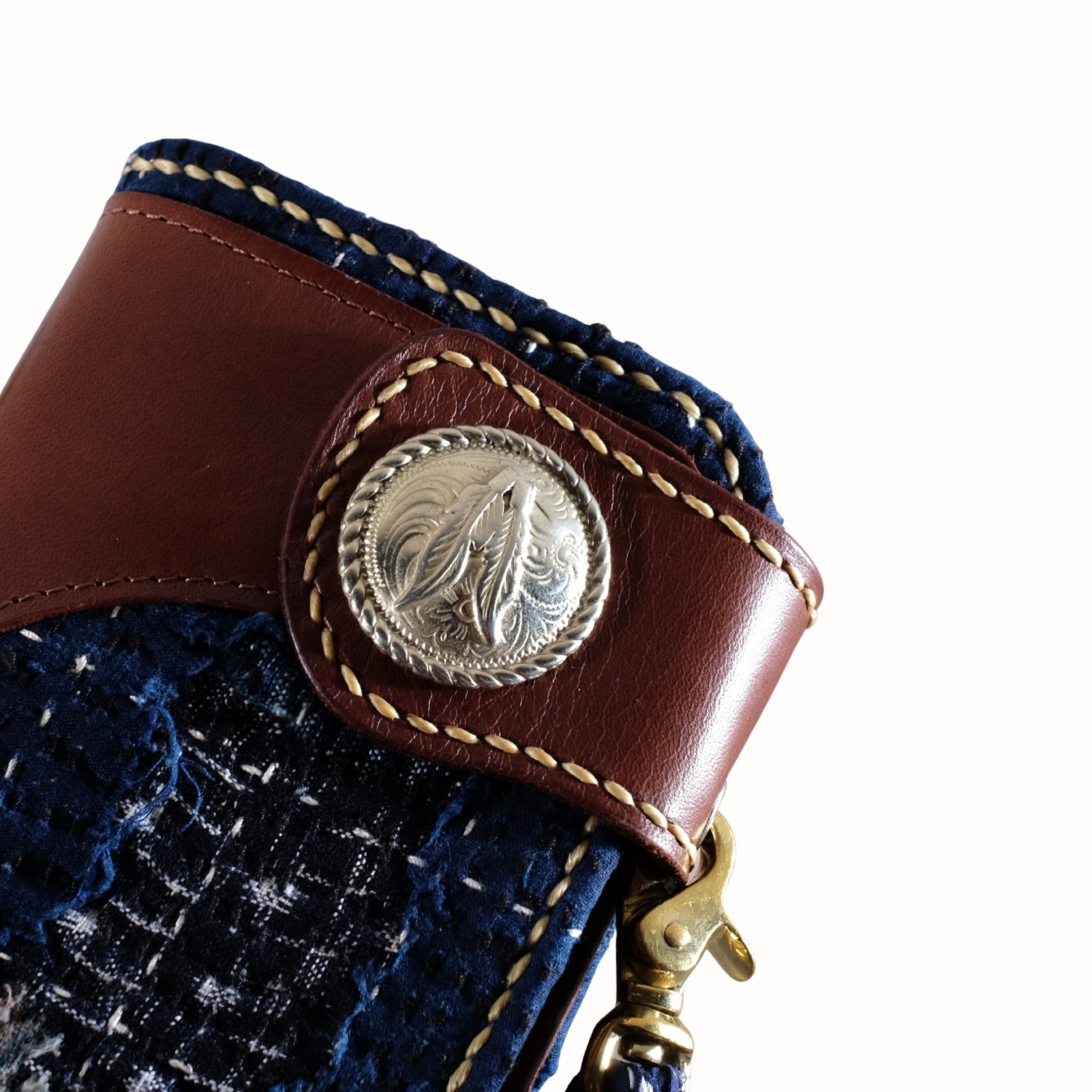 VOYEJ Eagle Feather Sr x Secaworks Cognac Coffee - Dompet Kulit Medium Pria