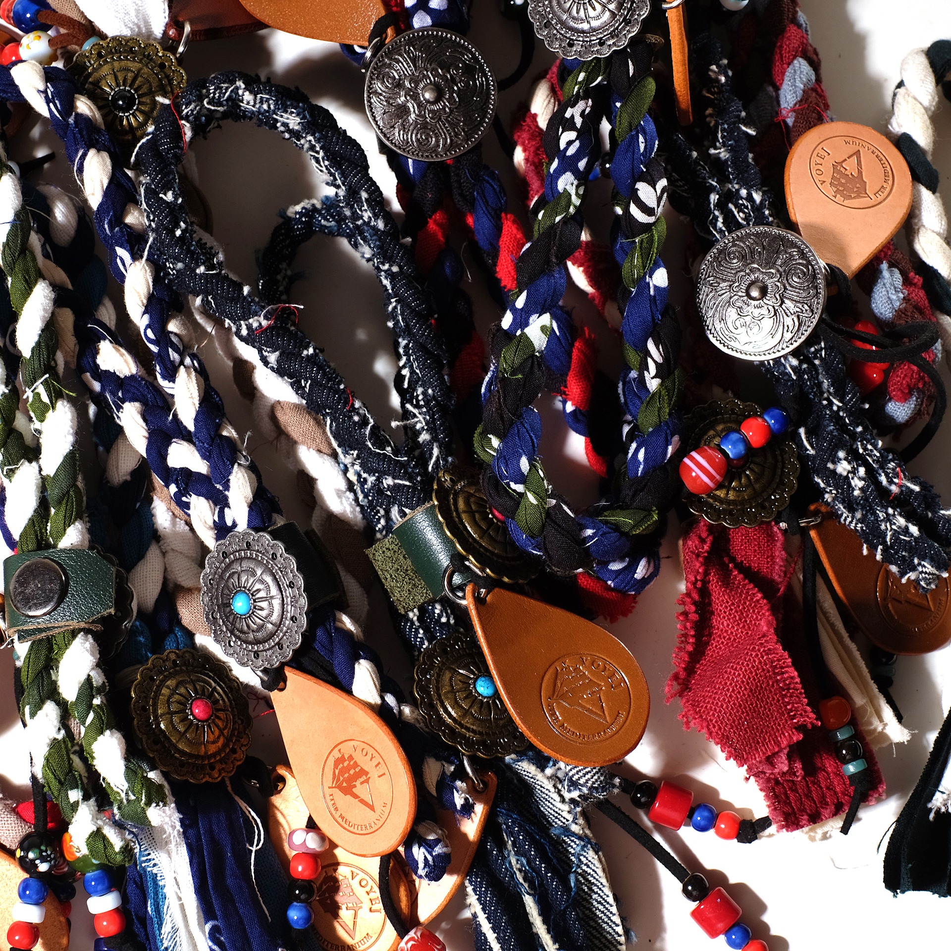 VOYEJ Bag Charm & Bolo Charm X Secaworks