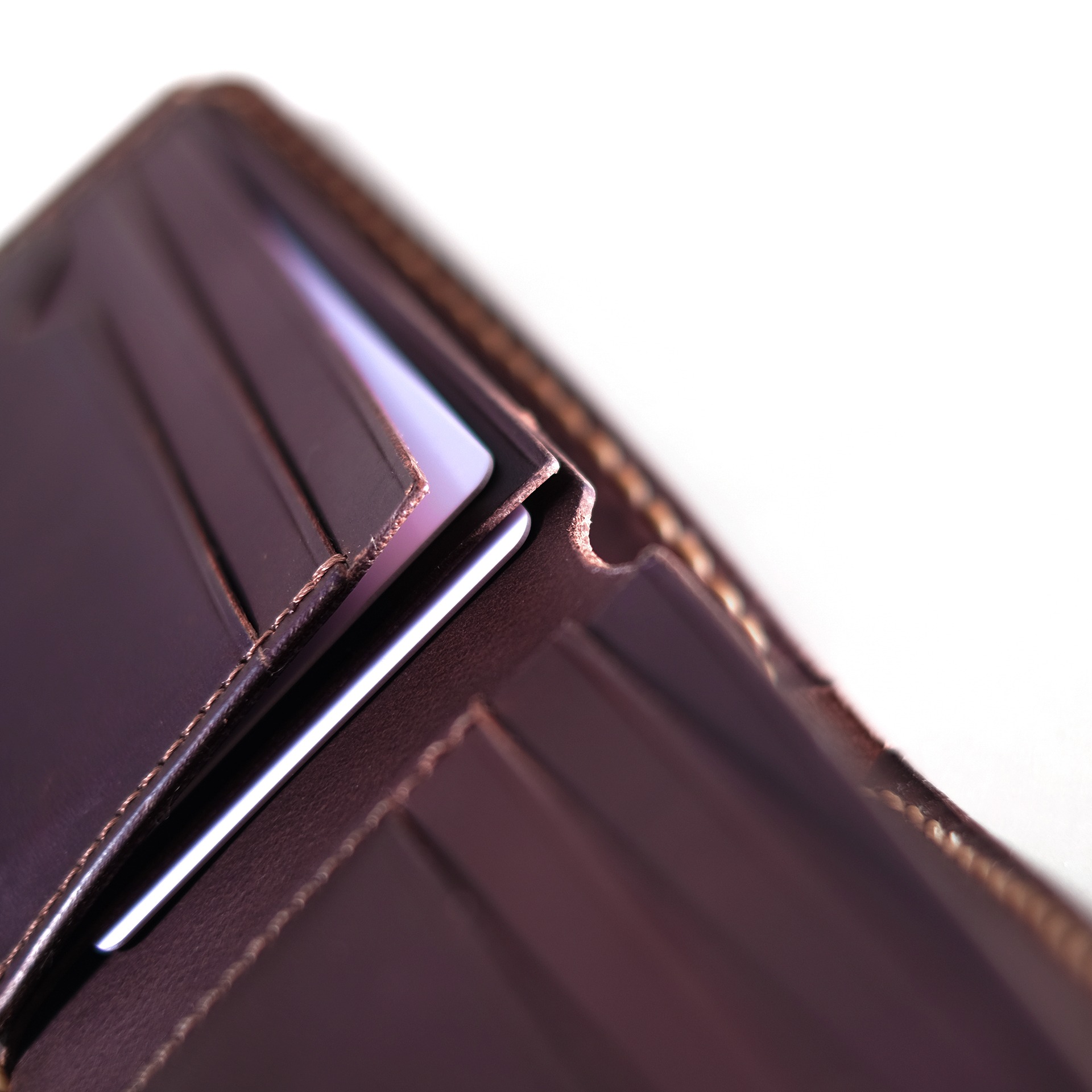 VOYEJ Vessel VIII Horween Chromexcel - Dompet Kulit Pria