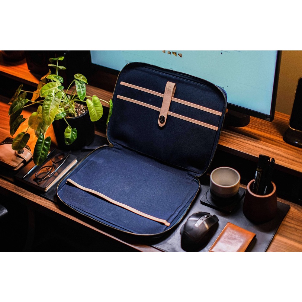 VOYEJ Freighter II Leather Canvas - Tas Laptop Unisex