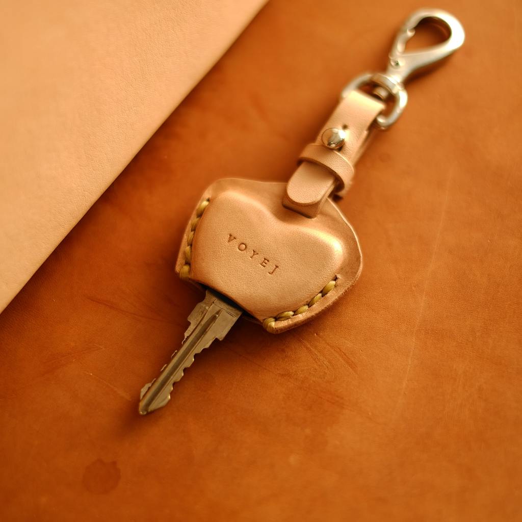 VOYEJ Key Cover Scooter - Cover Kunci Motor Kulit Sapi Asli