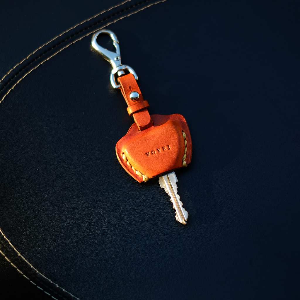 VOYEJ Key Cover Scooter - Cover Kunci Motor Kulit Sapi Asli