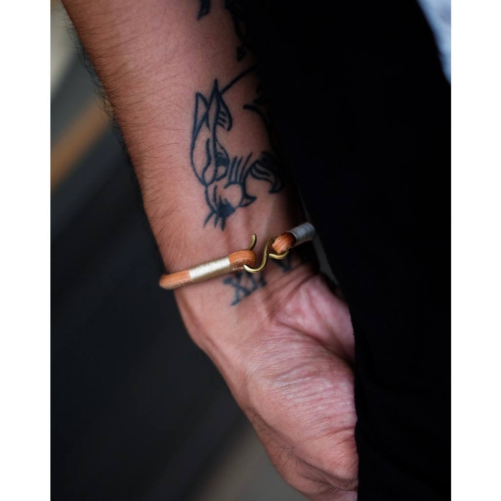 VOYEJ Bracelet Single Loop Natural - Gelang Kulit Asli Unisex