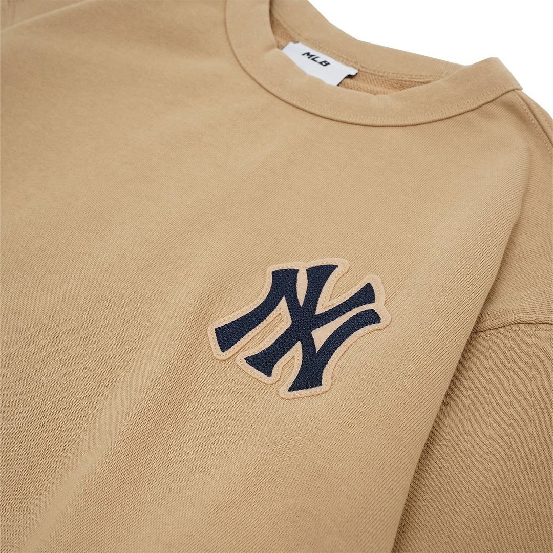 MLB Embroidery Monogram Logo Sweatshirt
