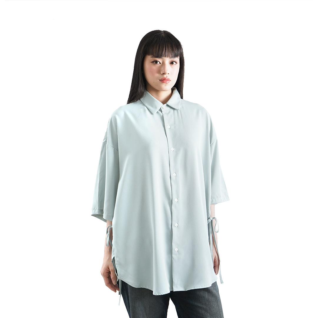 Junred Slit Cord Short Sleeve Shirt