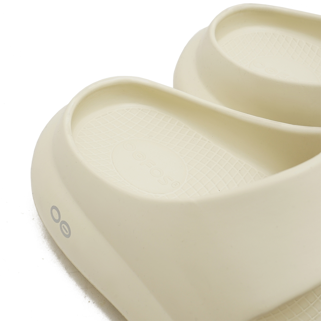 Oofos Women's Slide Soft Sandal