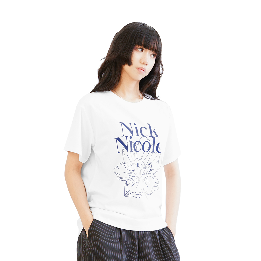 Nick Nicole Flower Half T-Shirt