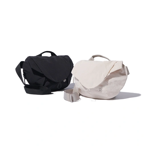 Lululemon Curved 3L Crossbody Bag