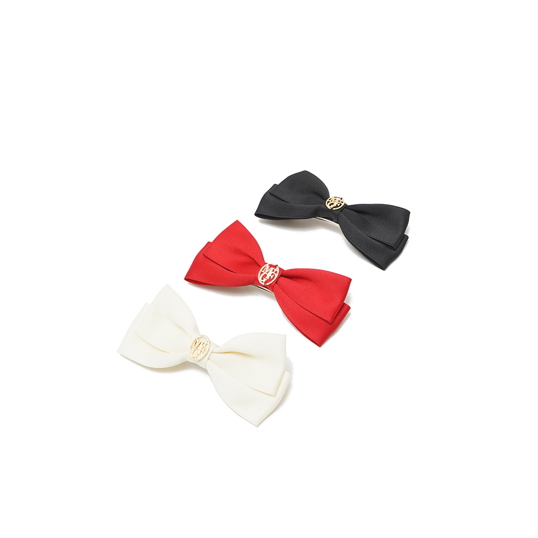 Marithe Francois Girbaud Round Logo Ribbon Hair Clip