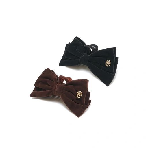 Marithe Francois Girbaud Circle Logo Velvet Jumbo Hair Claw