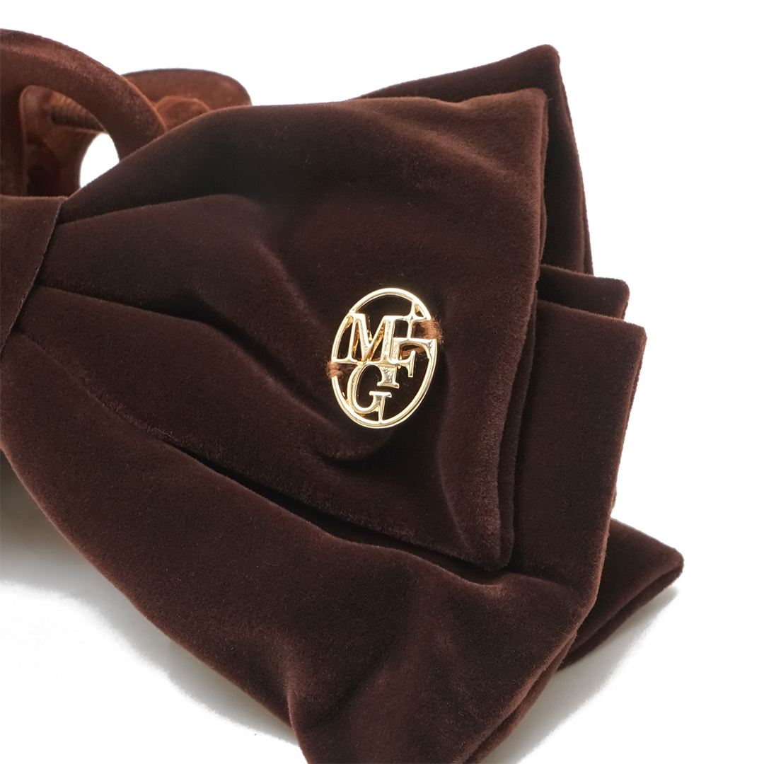 Marithe Francois Girbaud Circle Logo Velvet Jumbo Hair Claw