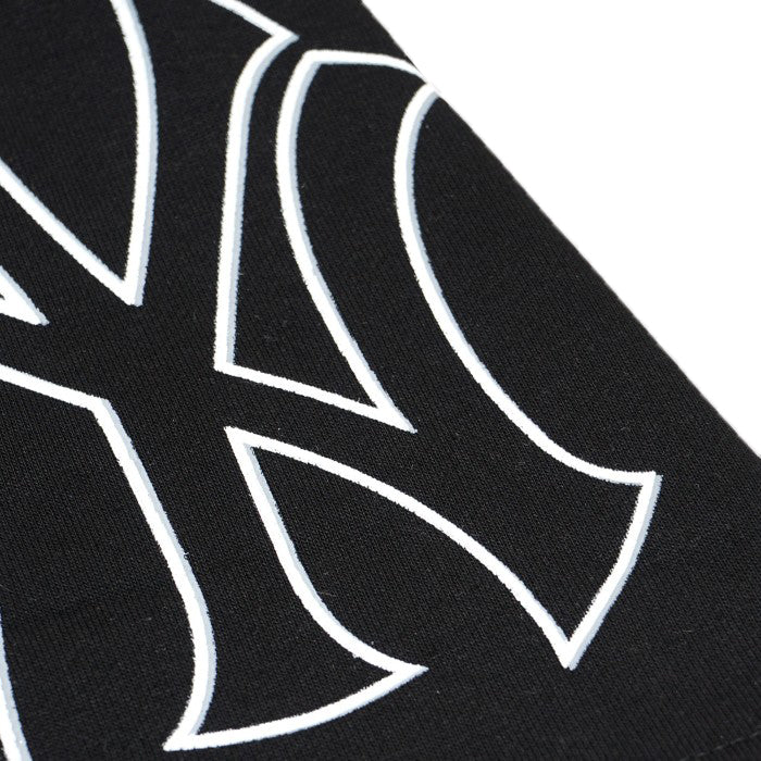MLB Outline Printed Logo Shorts