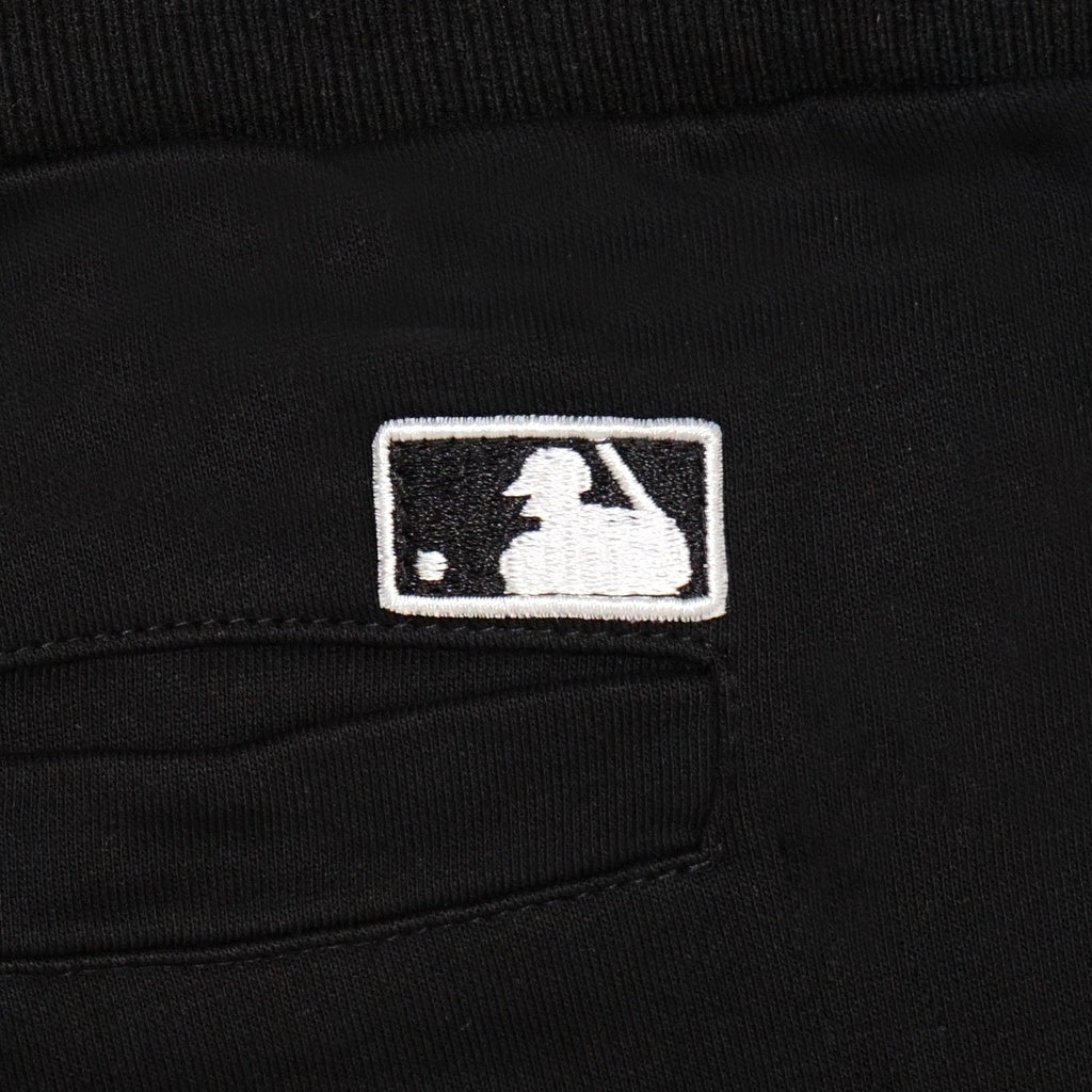 MLB Outline Printed Logo Shorts