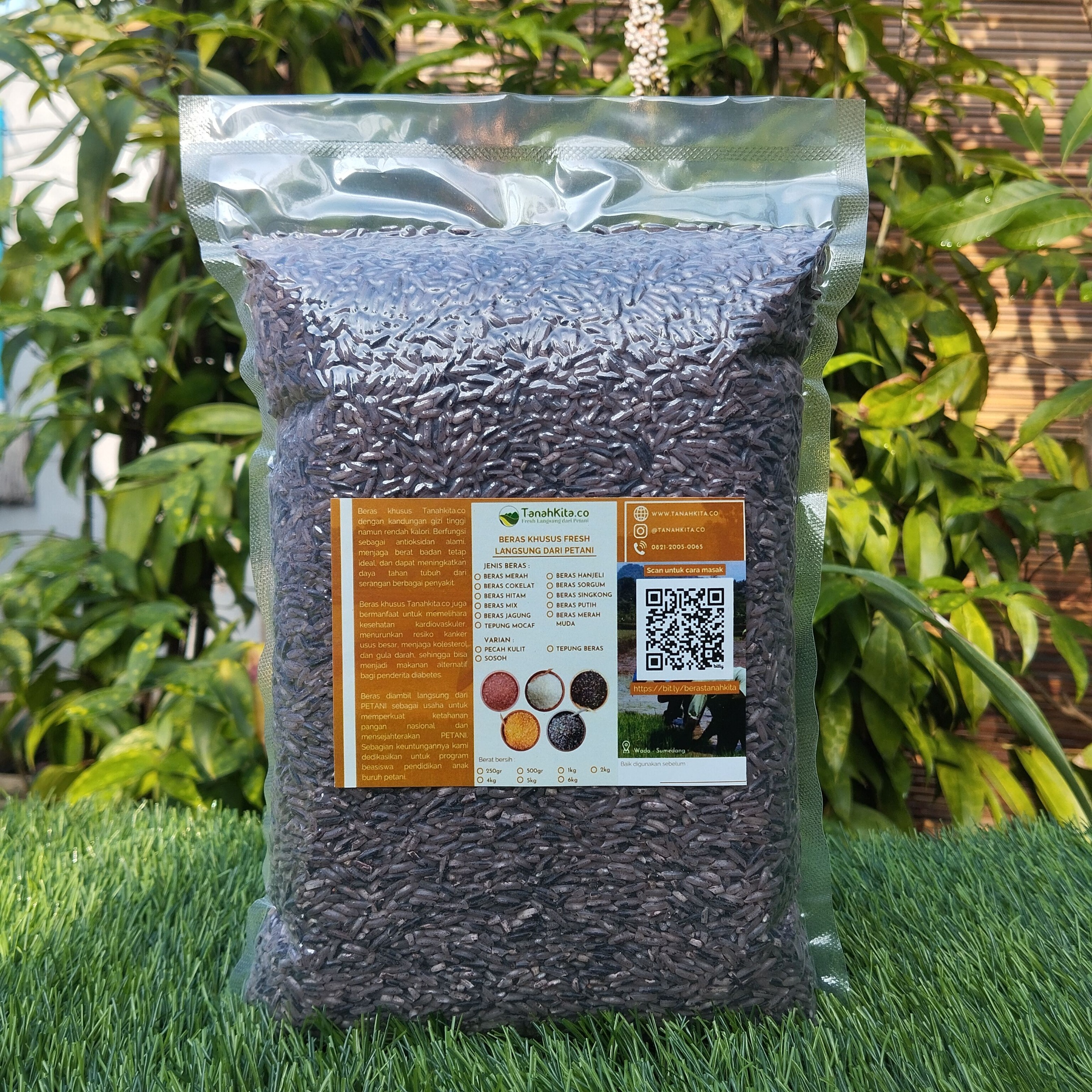 Beras Hitam Sosoh Enak Empuk dan Pulen, FRESH diambil langsung dari Petani (1kg)