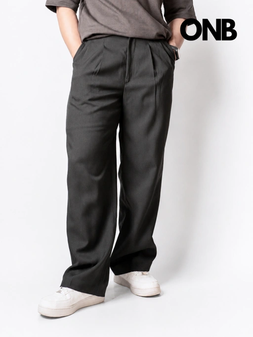 Image of Celana panjang baggy GU Black