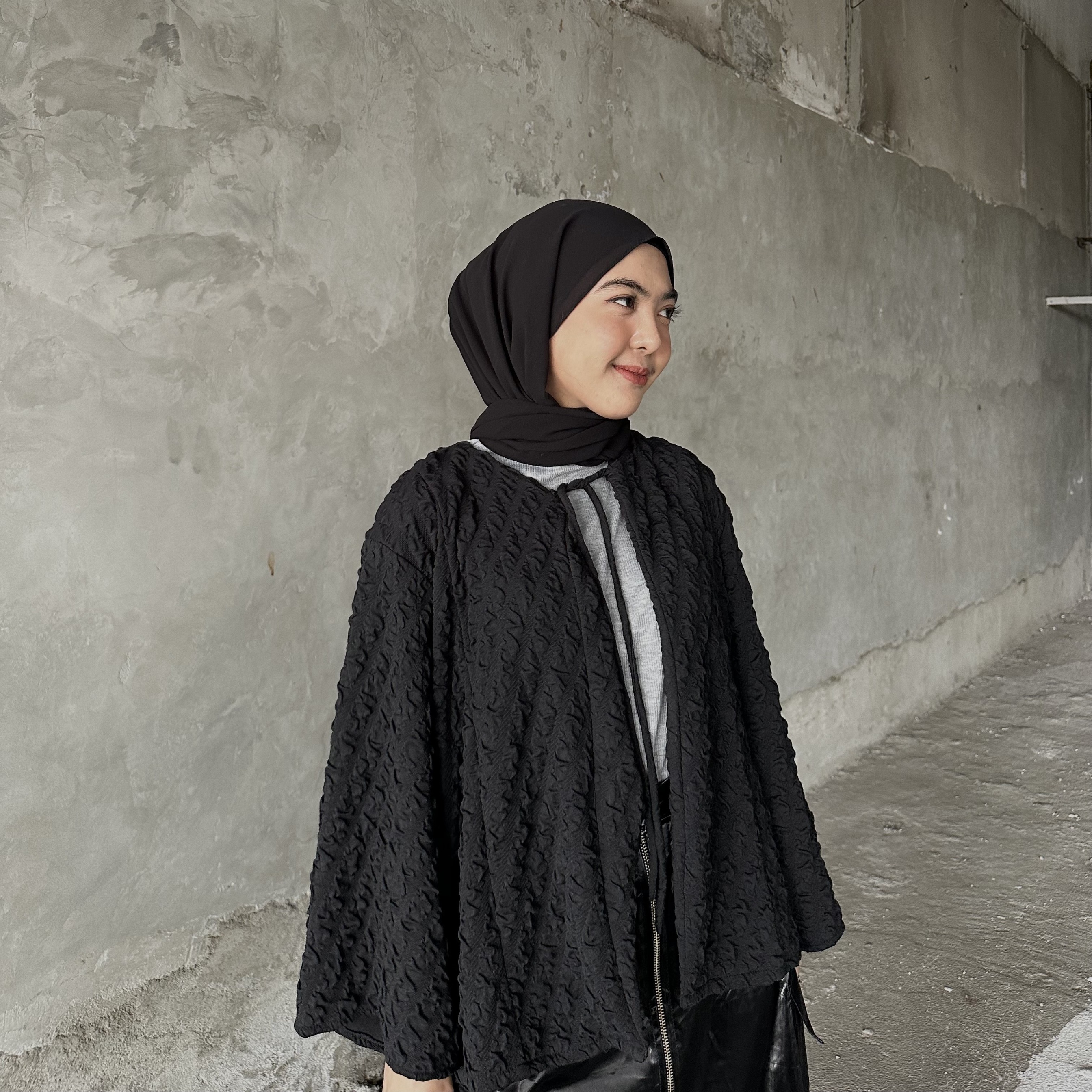MONY CARDI!