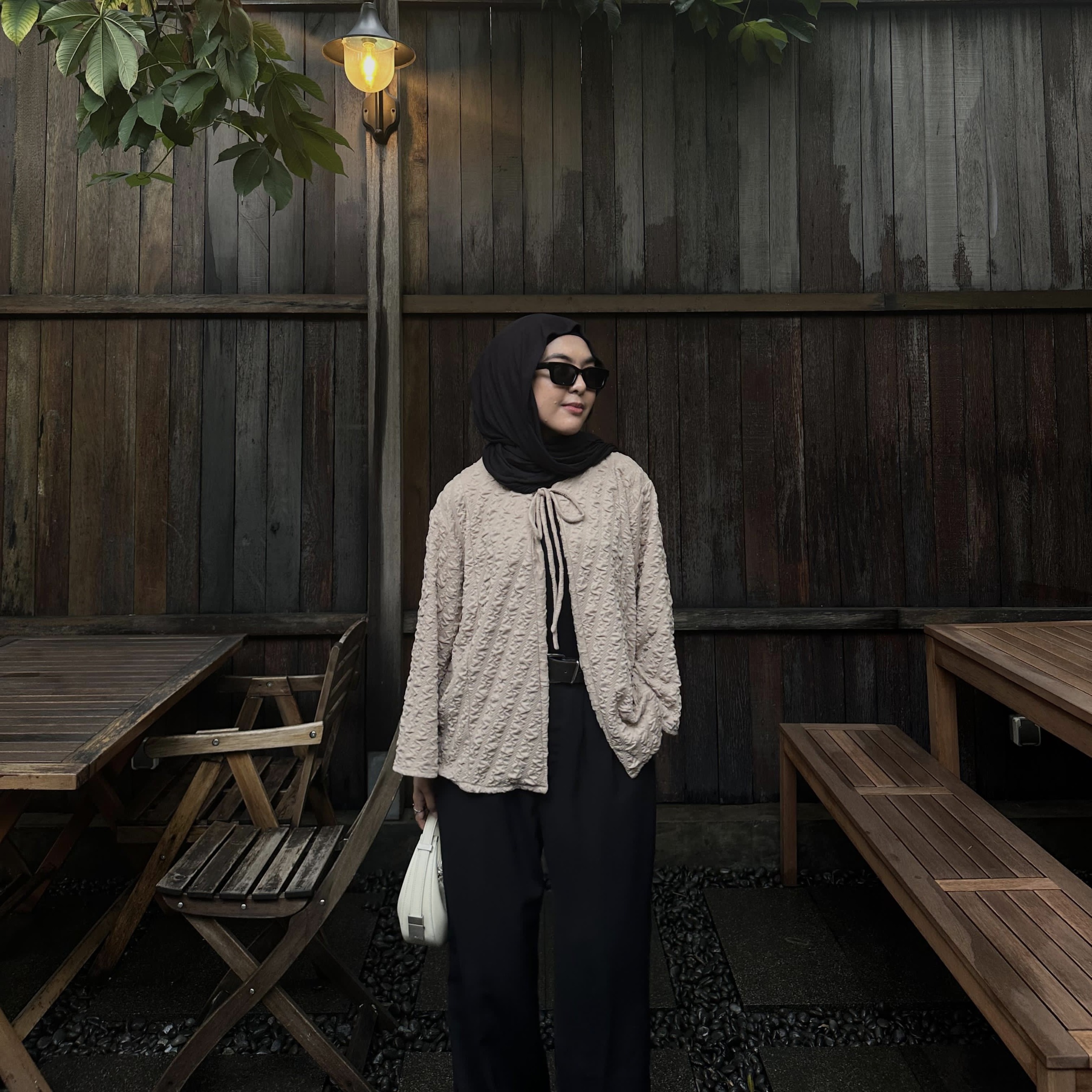 MONY CARDI!