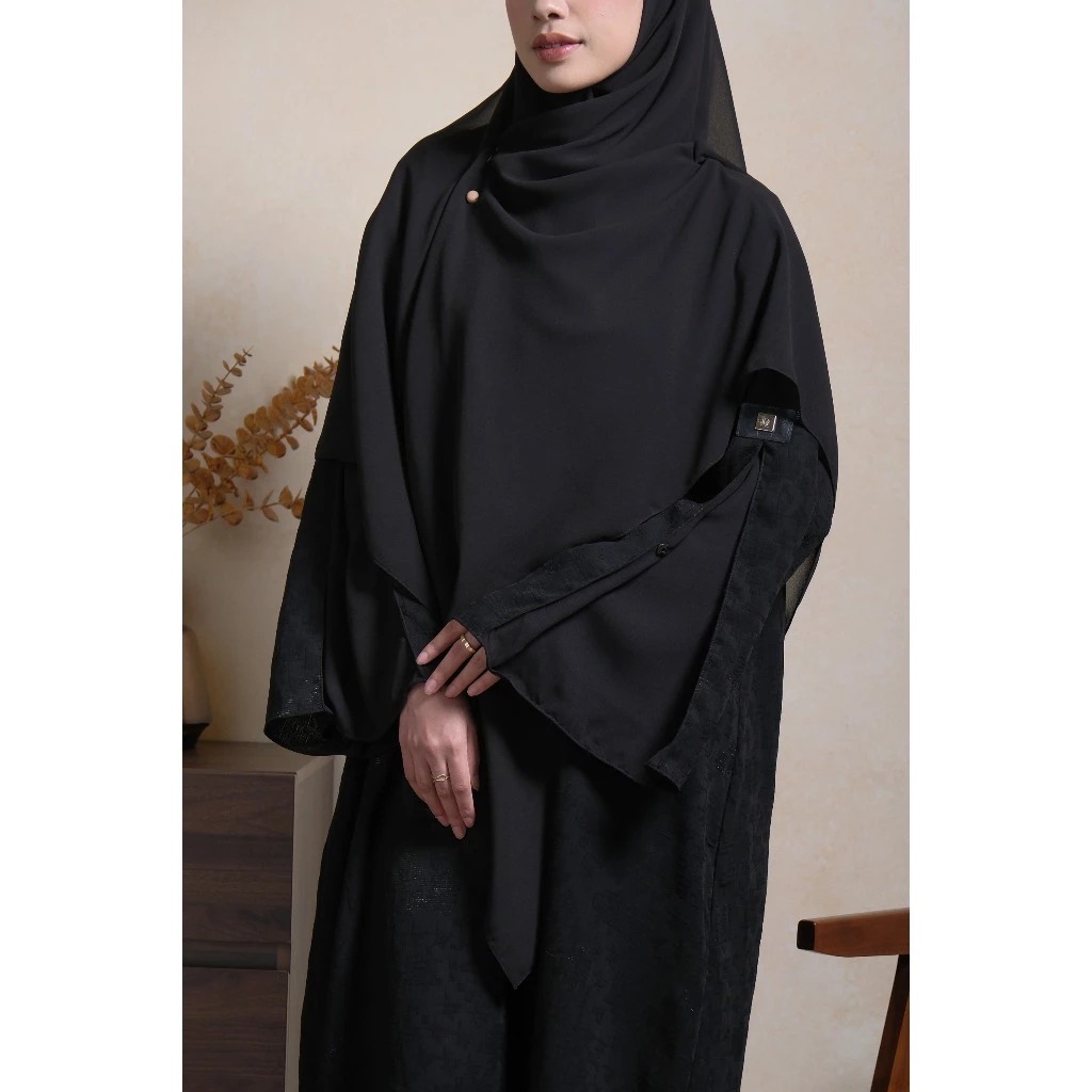 TRZ - Lameera Abaya