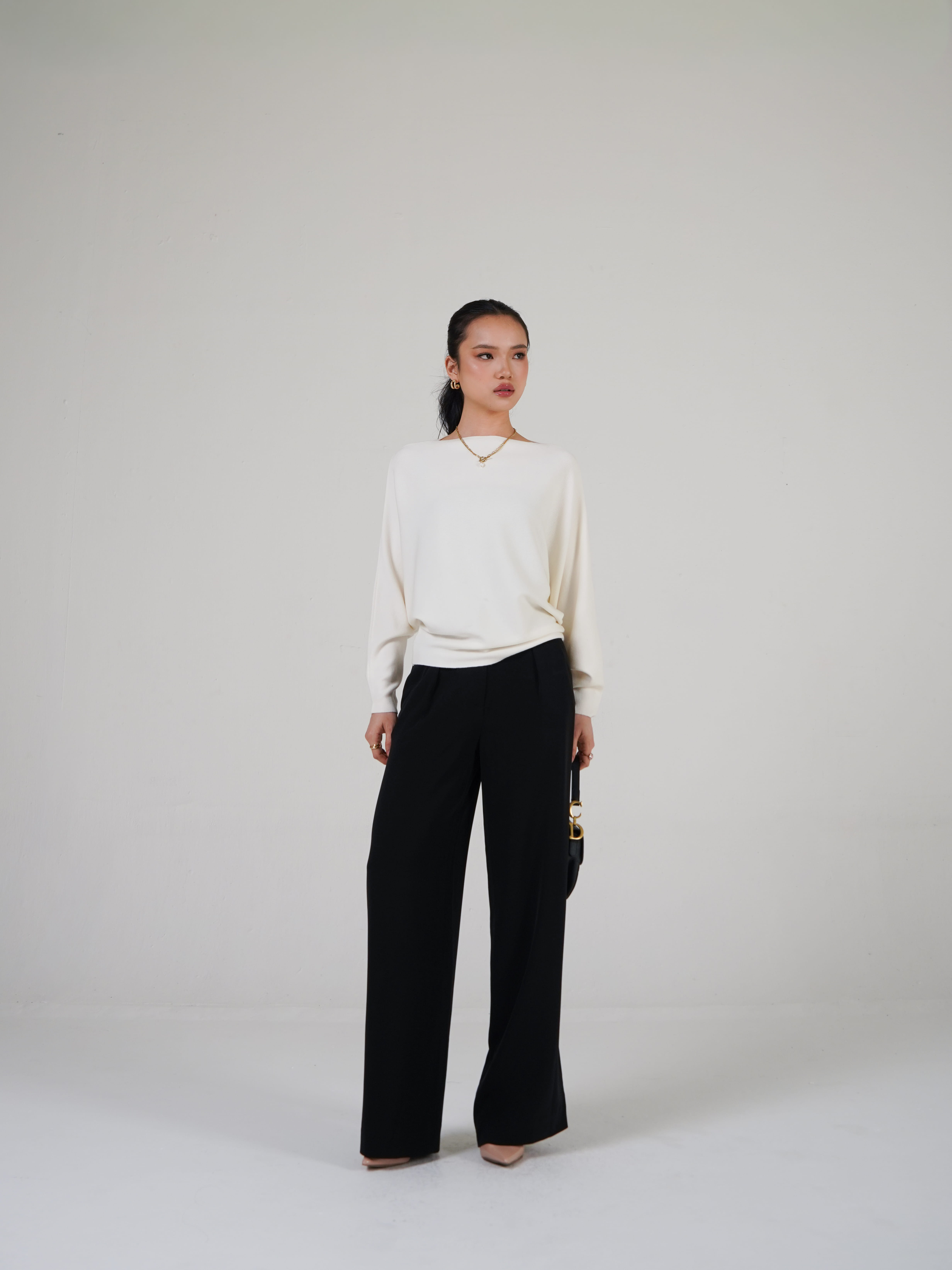 PAYUBGT - Batwing Sweater