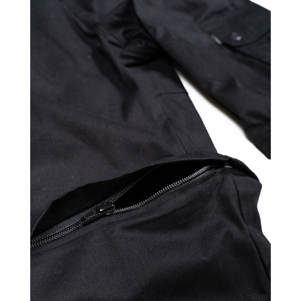 Lawless Jakarta - Loadout Convretible Cargo Pants - Black