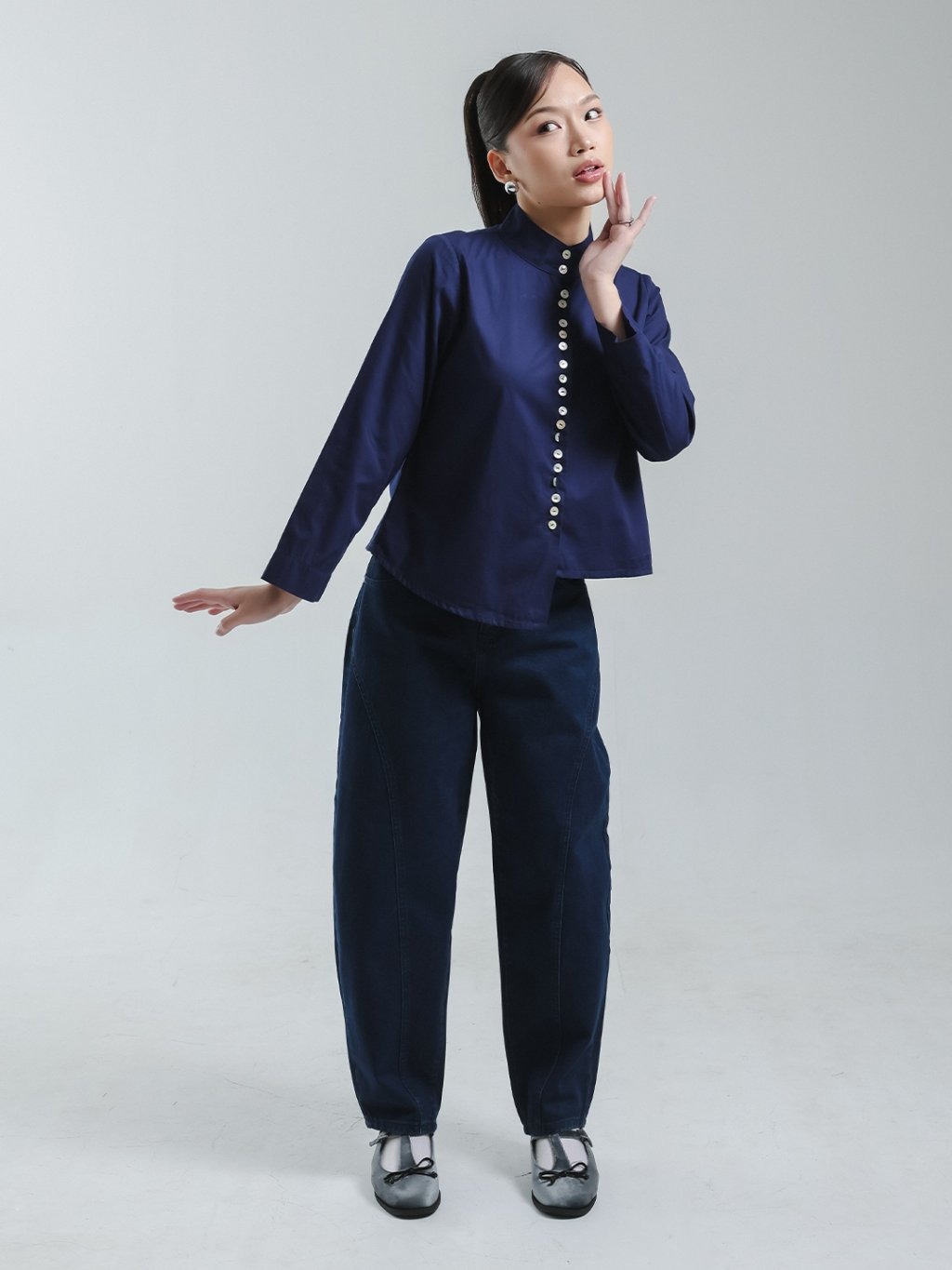 EXIT Alora Blouse | Kemeja Wanita - Atasan Lengan Panjang
