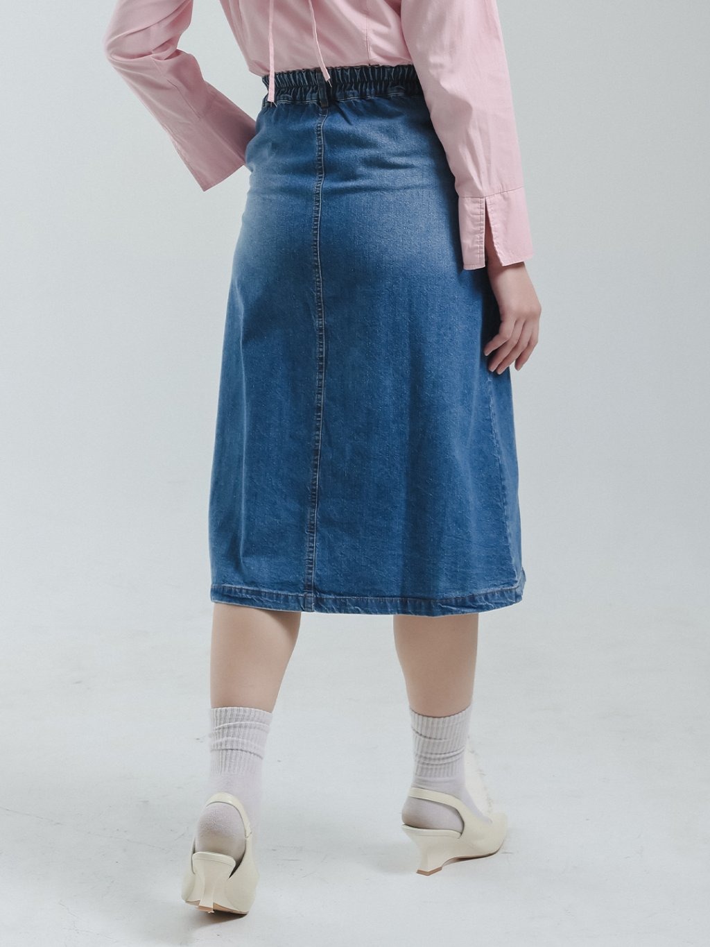EXIT Eira Midi Denim Skirt | Rok Pendek Wanita - Warna Navy