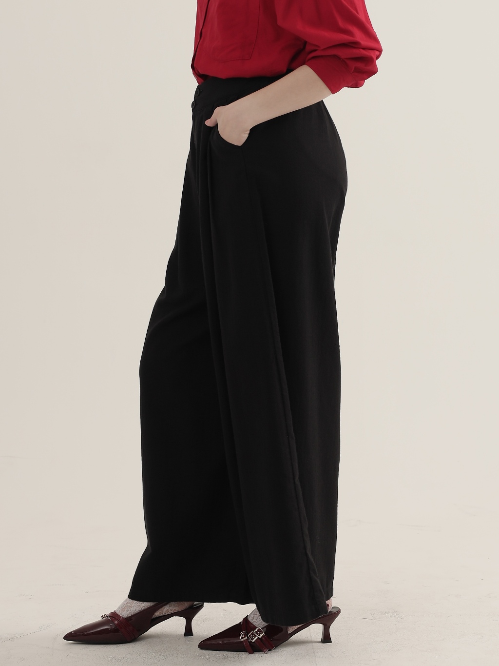 Sovia Pants