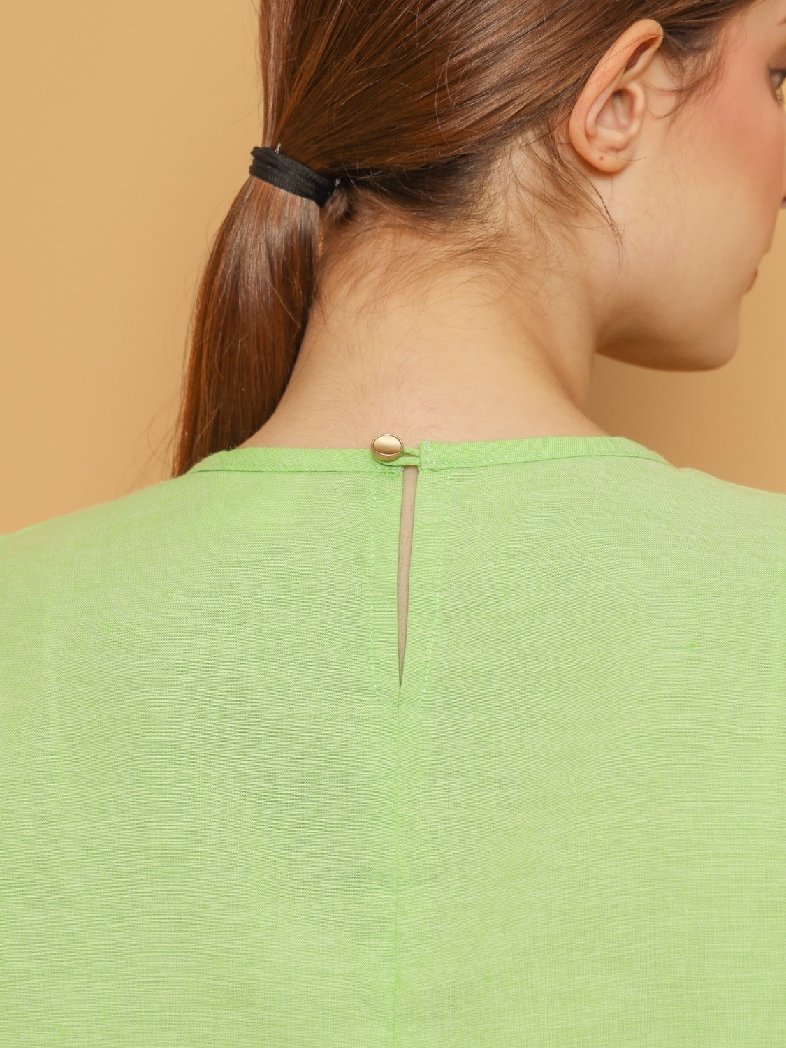 Nona Rona Aeria Top Spotlight Green