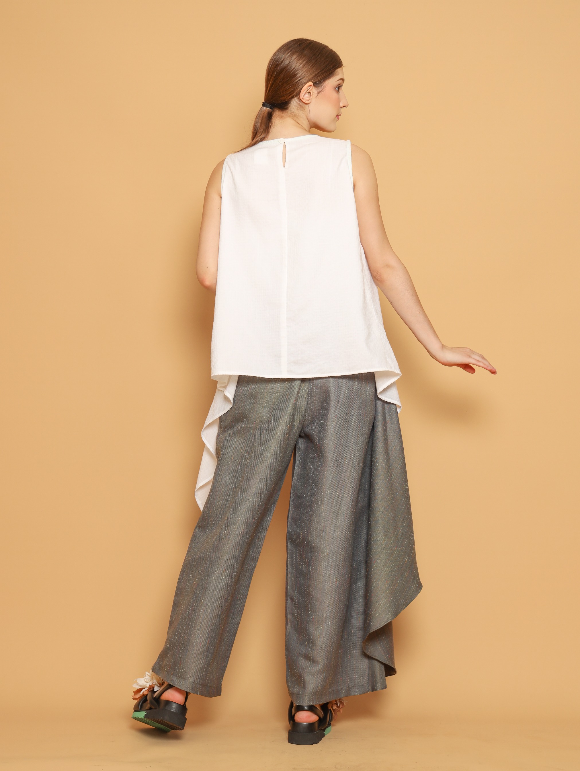 Nona Rona Aeria Top White