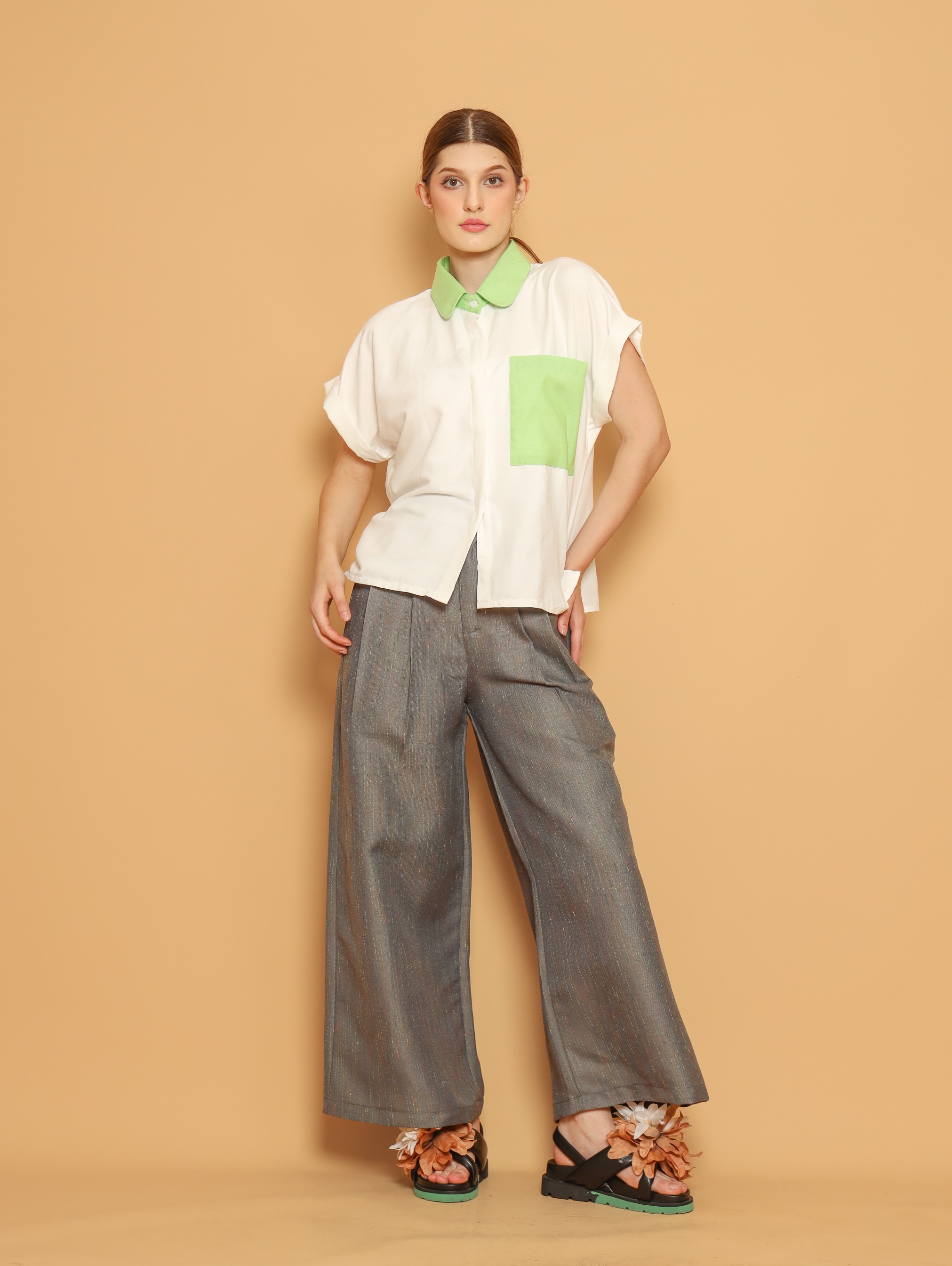 Nona Rona Luna Top White Spotlight Green