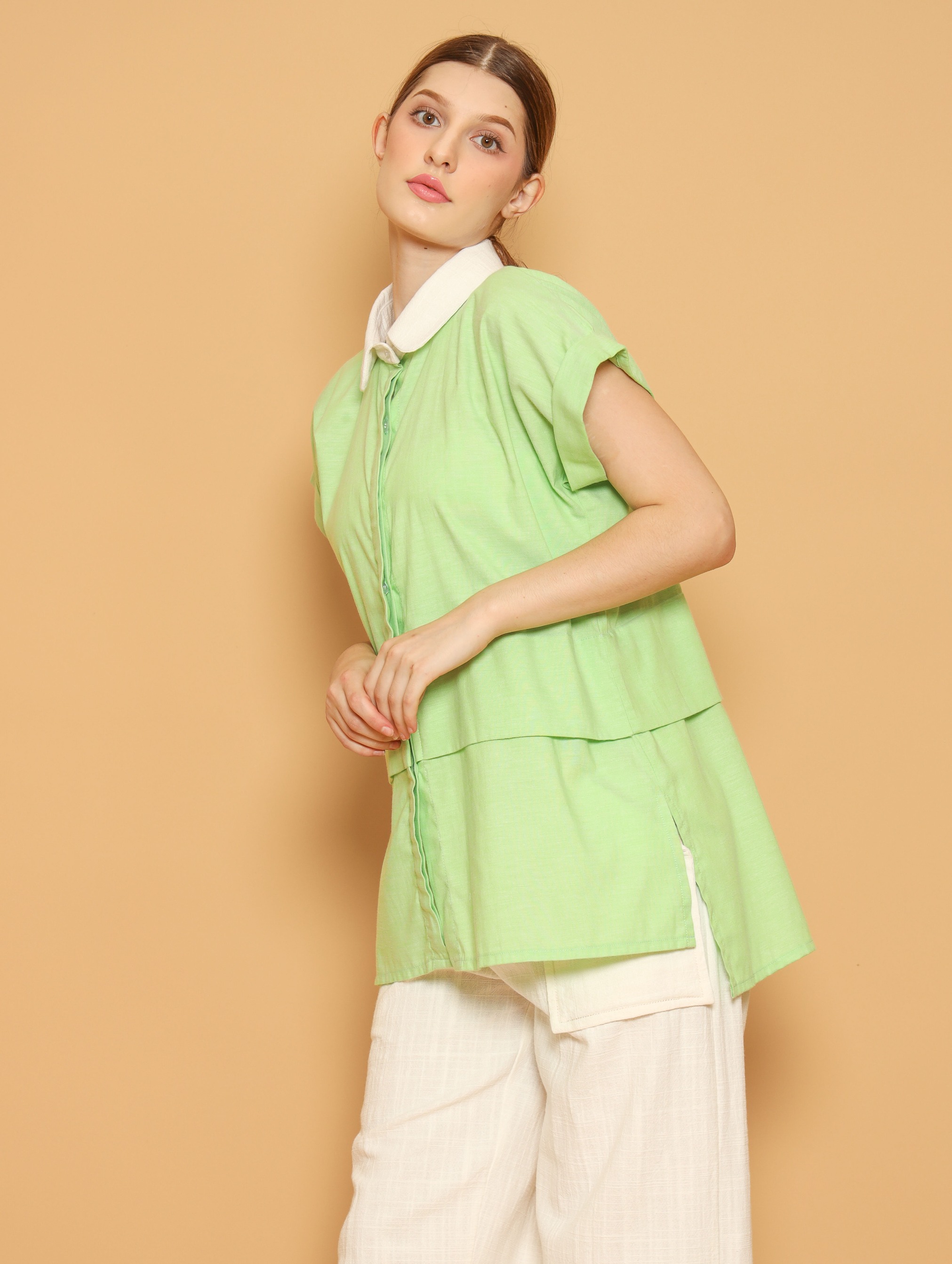 Nona Rona Lime Shirt Spotlight Green White