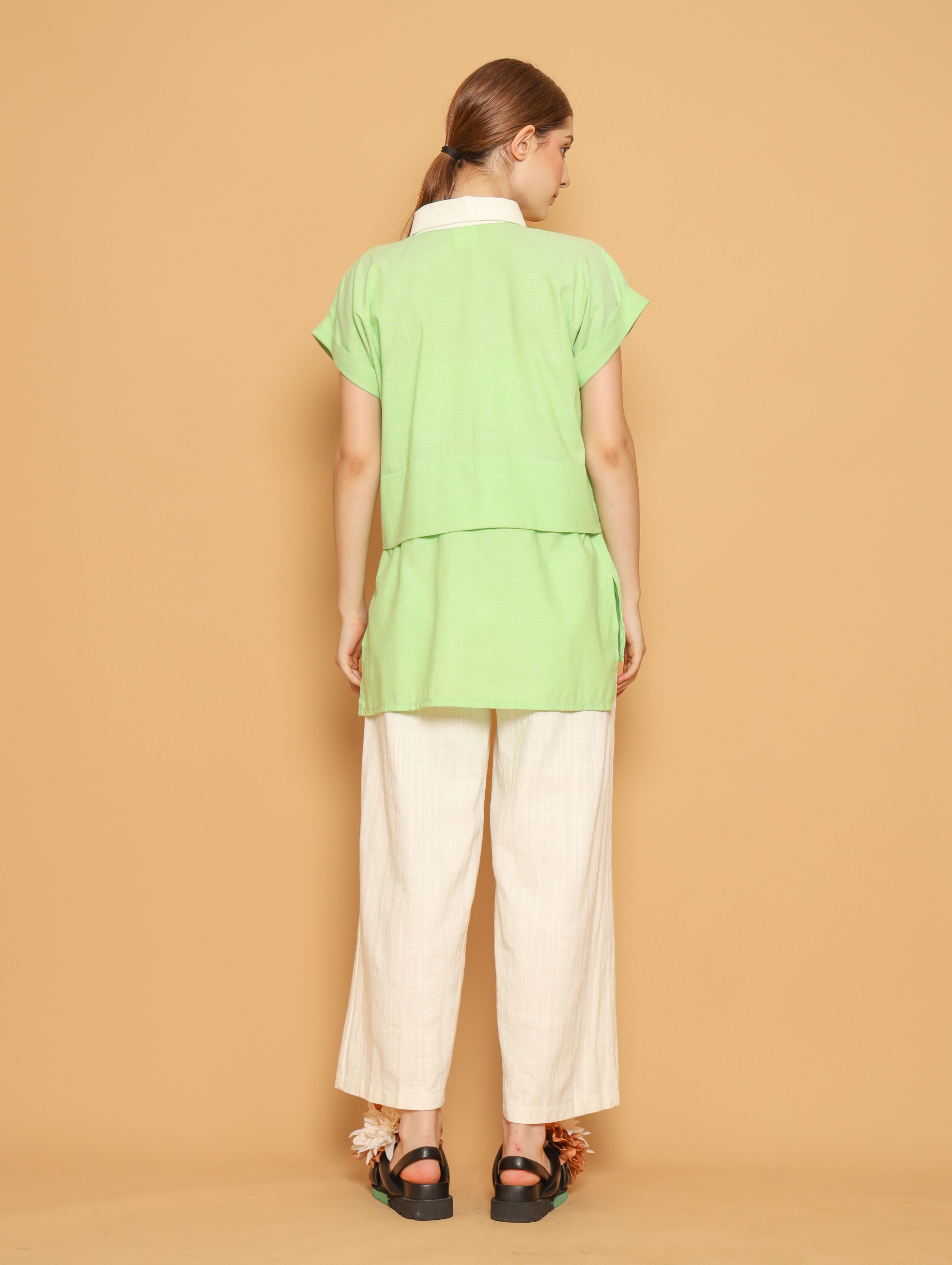 Nona Rona Lime Shirt Spotlight Green White