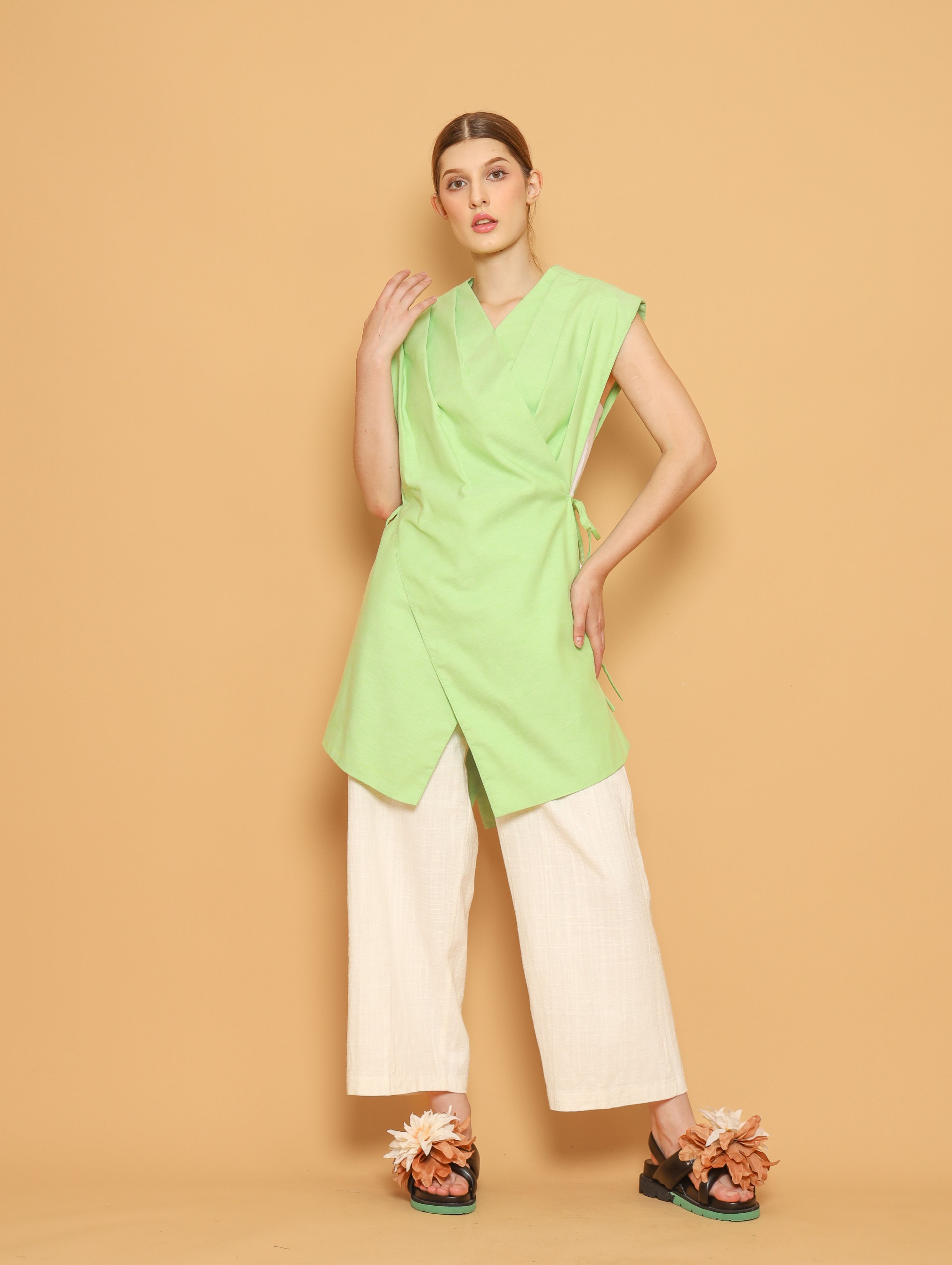Nona Rona Solene Top Spotlight Green