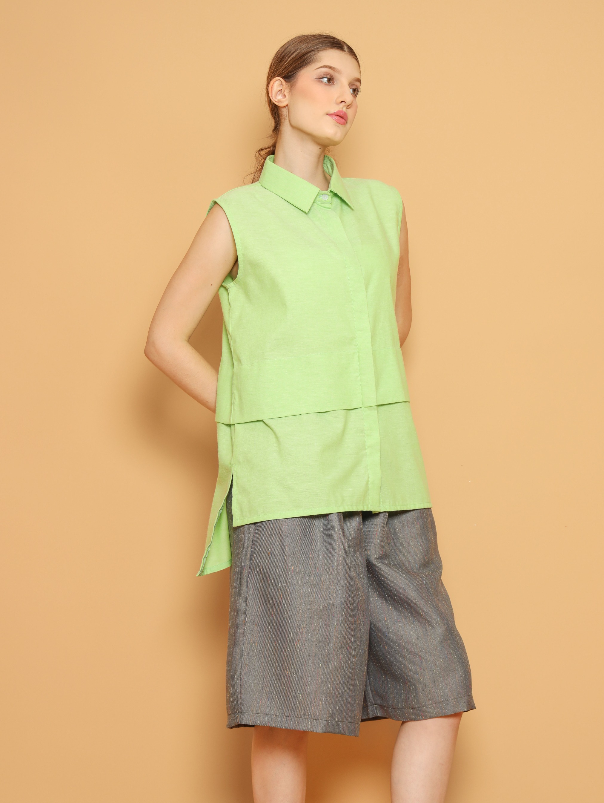 Nona Rona Jade Spotlight Green