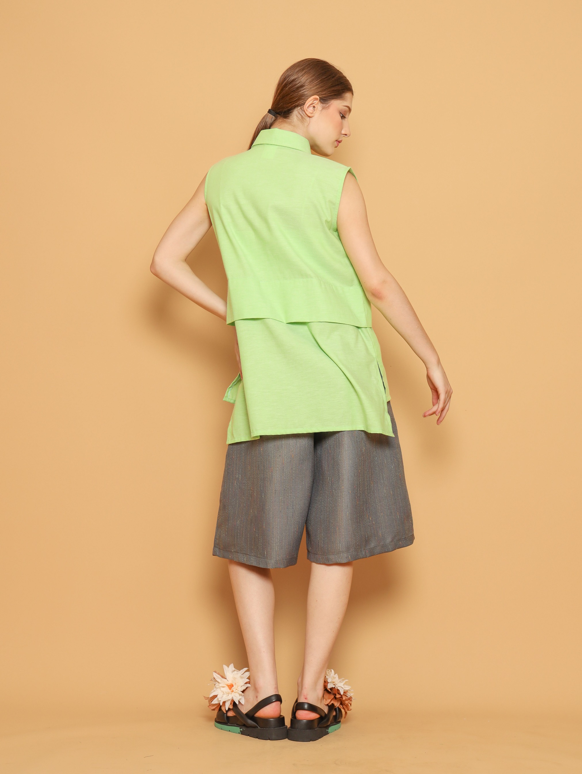 Nona Rona Jade Spotlight Green