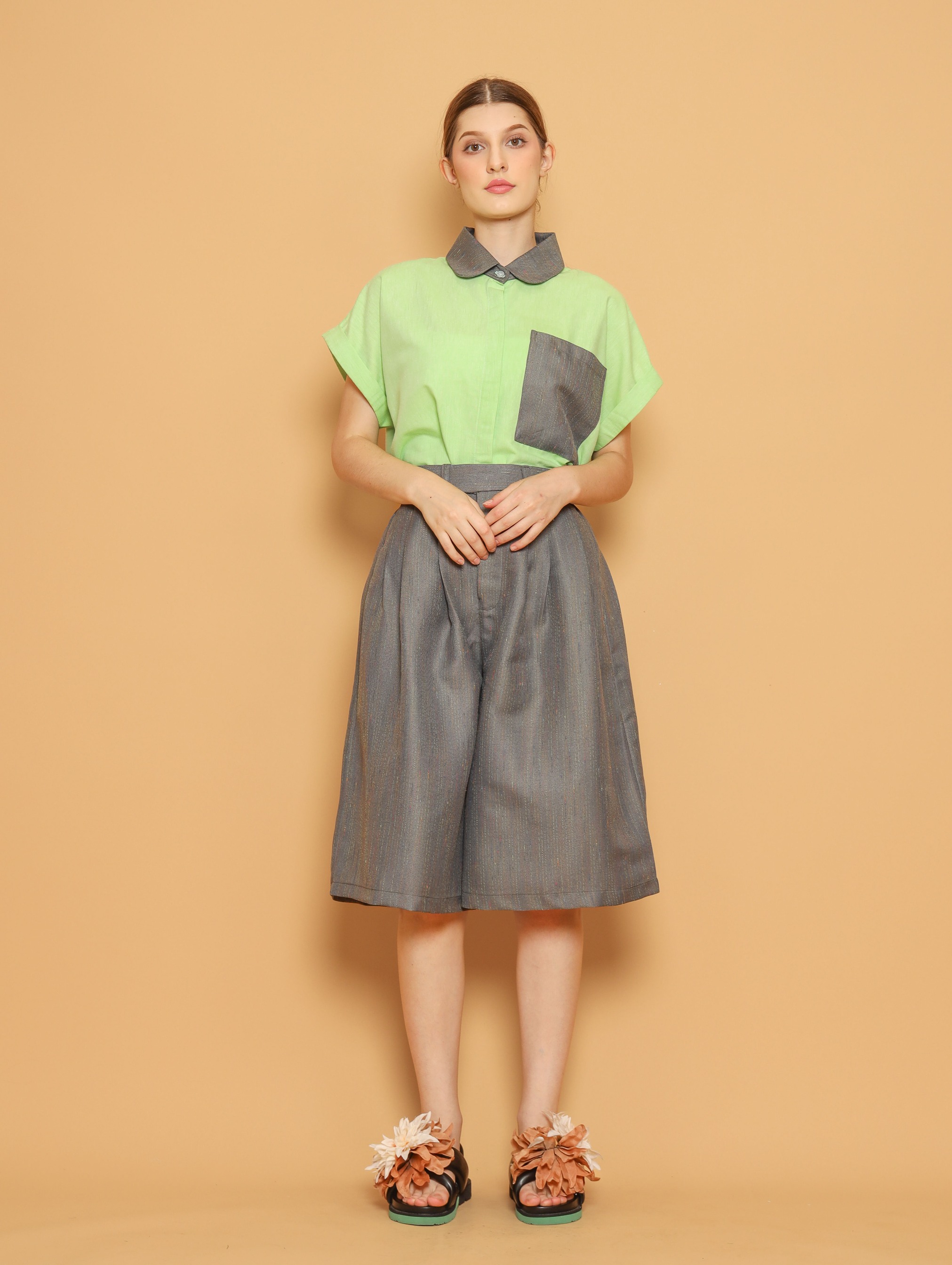 Nona Rona Olive Bermuda Short Thyme Green