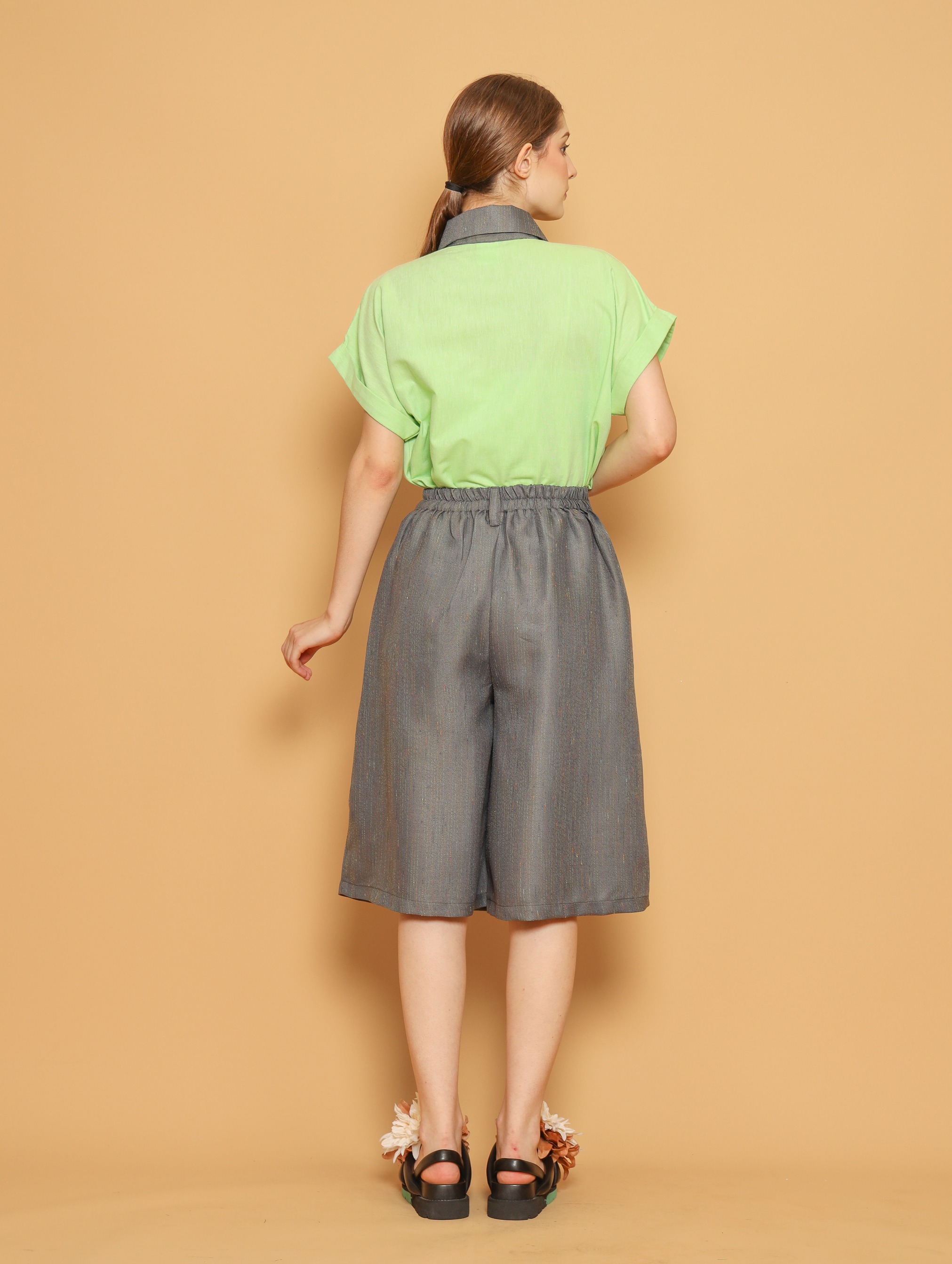 Nona Rona Olive Bermuda Short Thyme Green