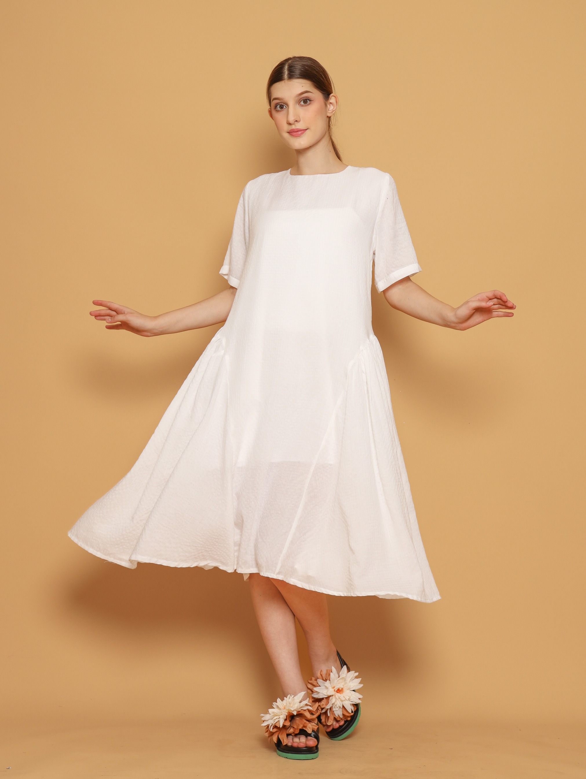 Nona Rona Sprinkle Dress White