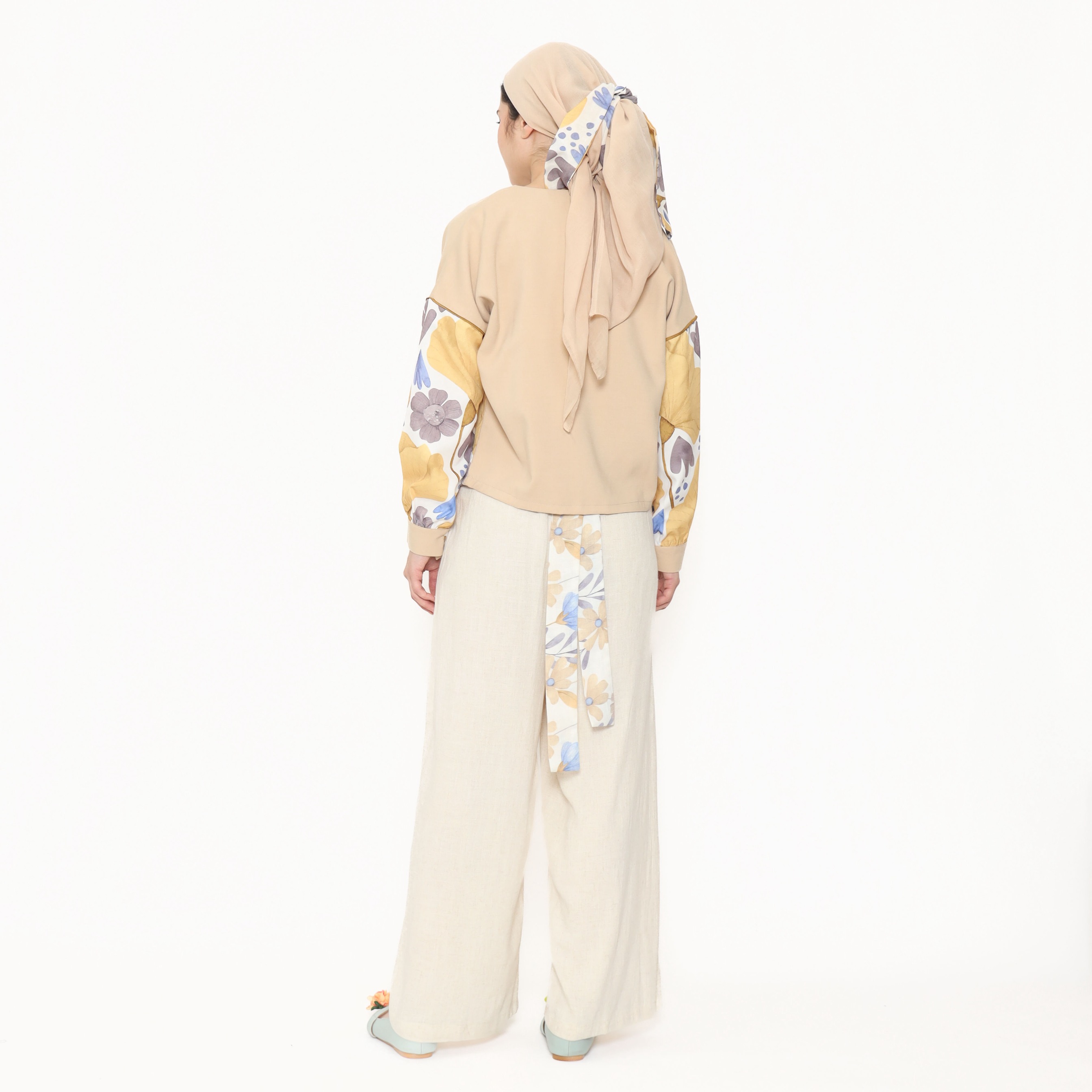 Nona Rona Akasia Jacket