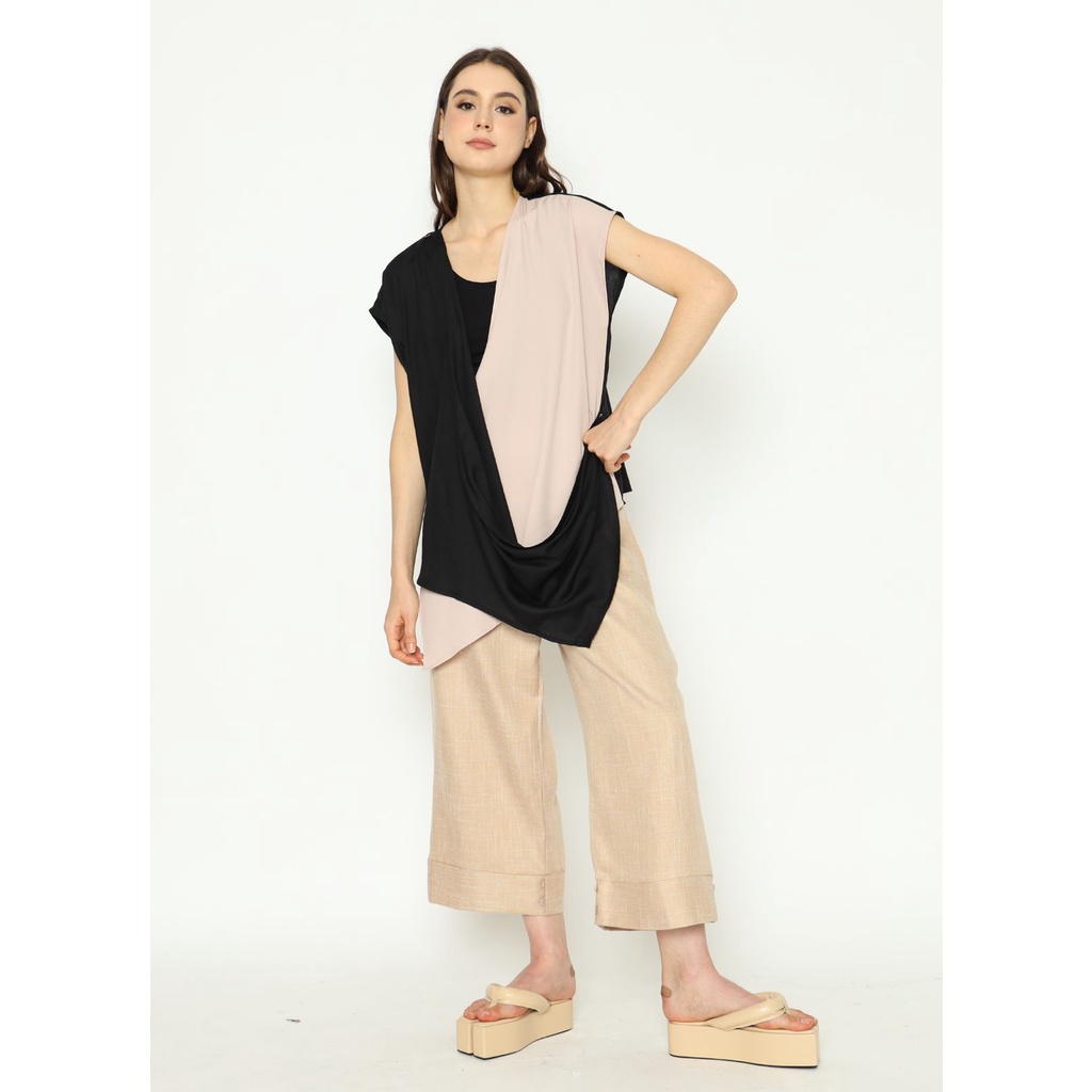 Nona Rona x Milcah - 4 Way Bara Top Black