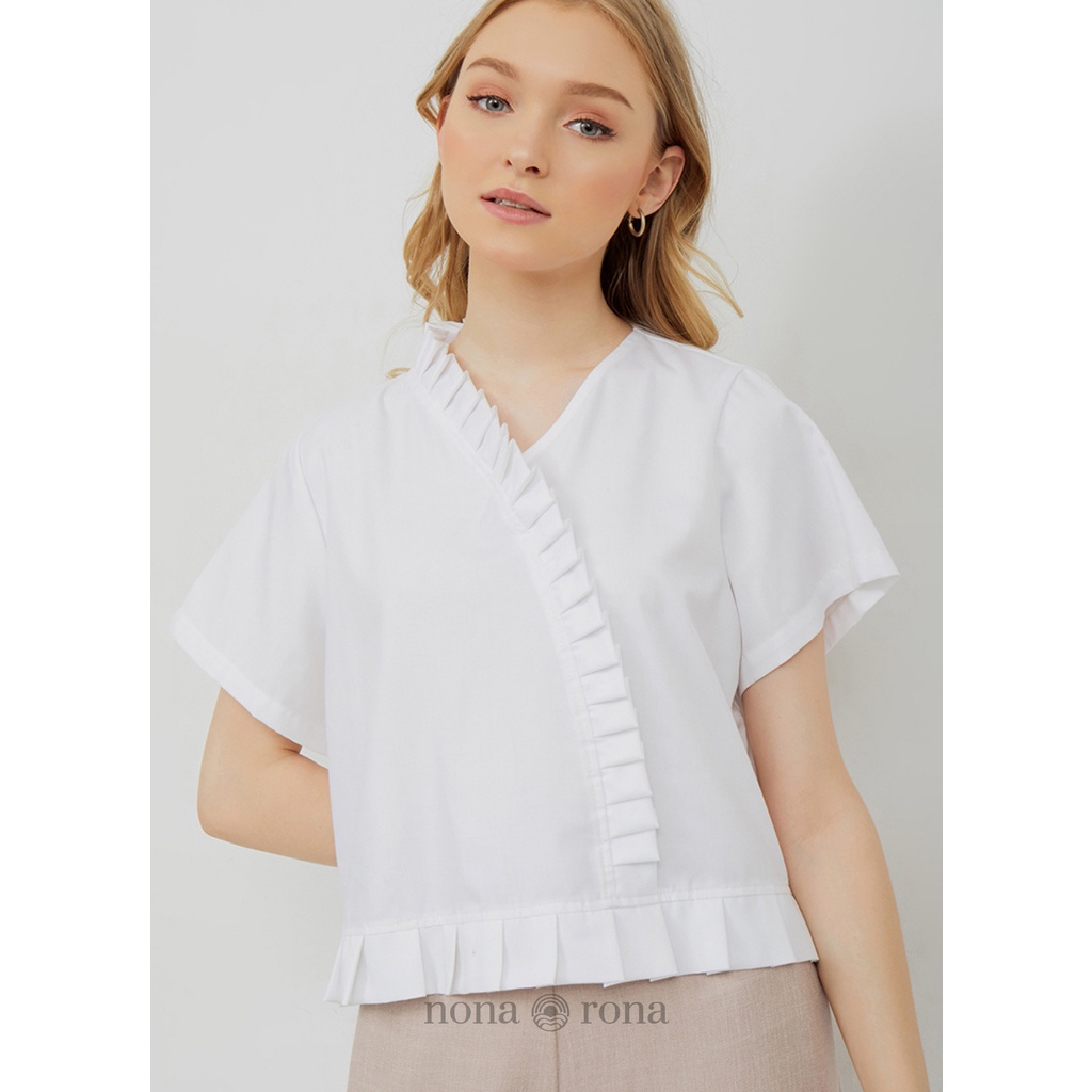 (Free Gift) Nona Rona Gia Top White