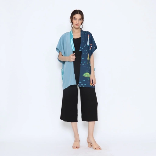 Nona Rona Plesiran Outer