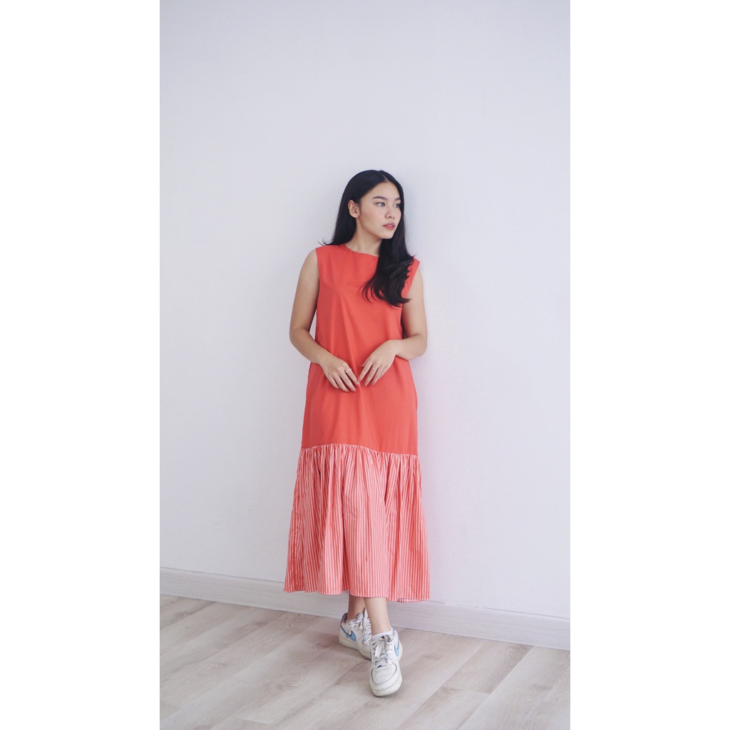 Nona Rona Onde Dress