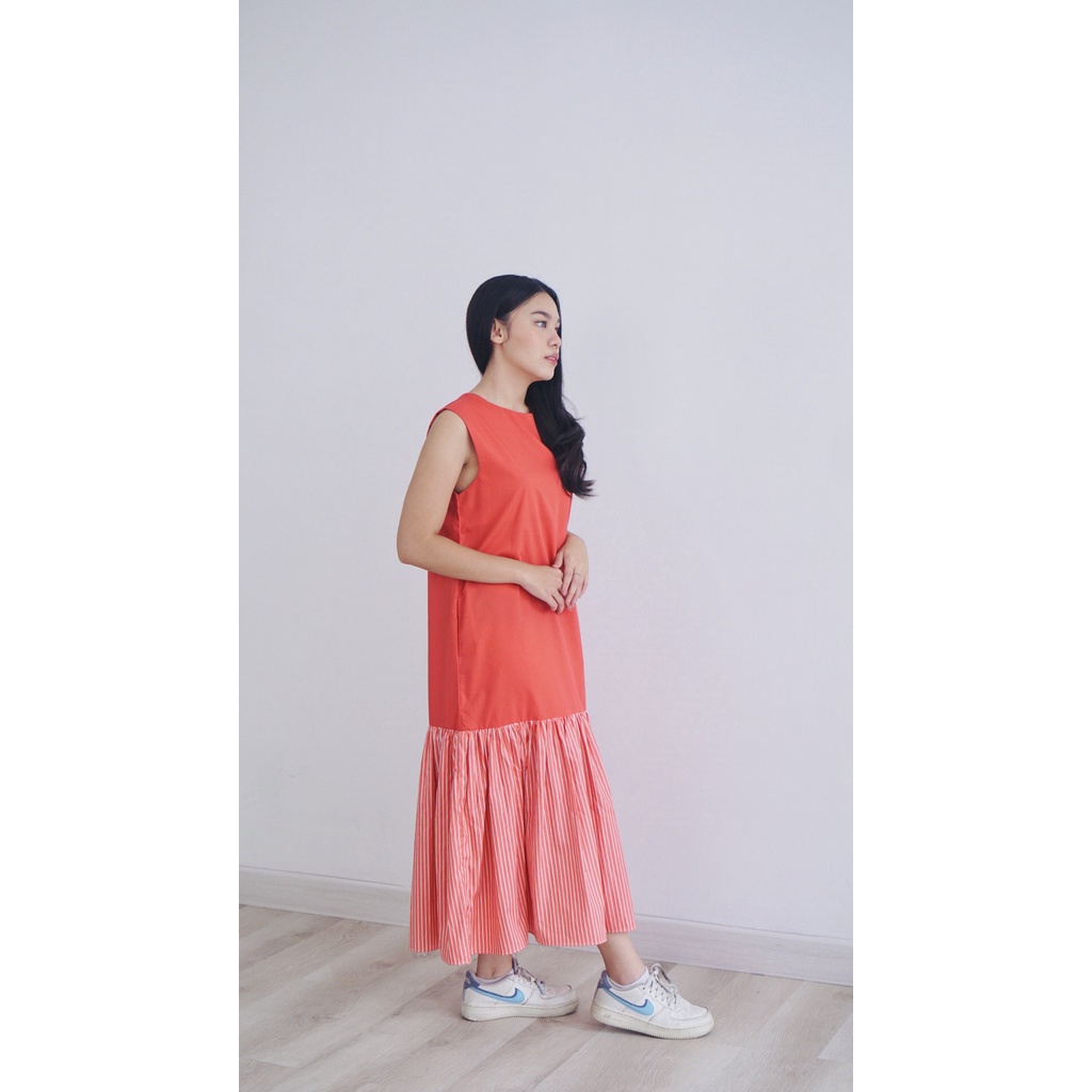 Nona Rona Onde Dress